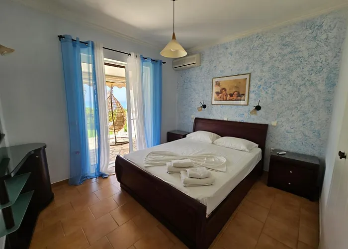 Corfu Dream Holidays * Pelekas