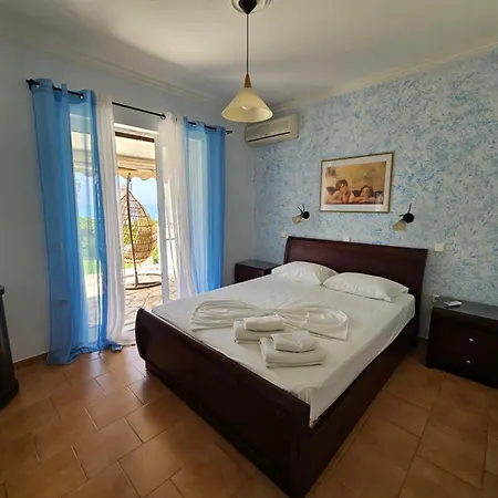 Corfu Dream Holidays * Πέλεκας